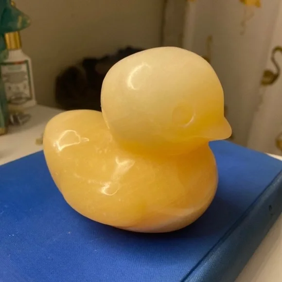 Yellow Calcite Chick 🐥 4 x 4 in So cute ! - Picture 1 of 2